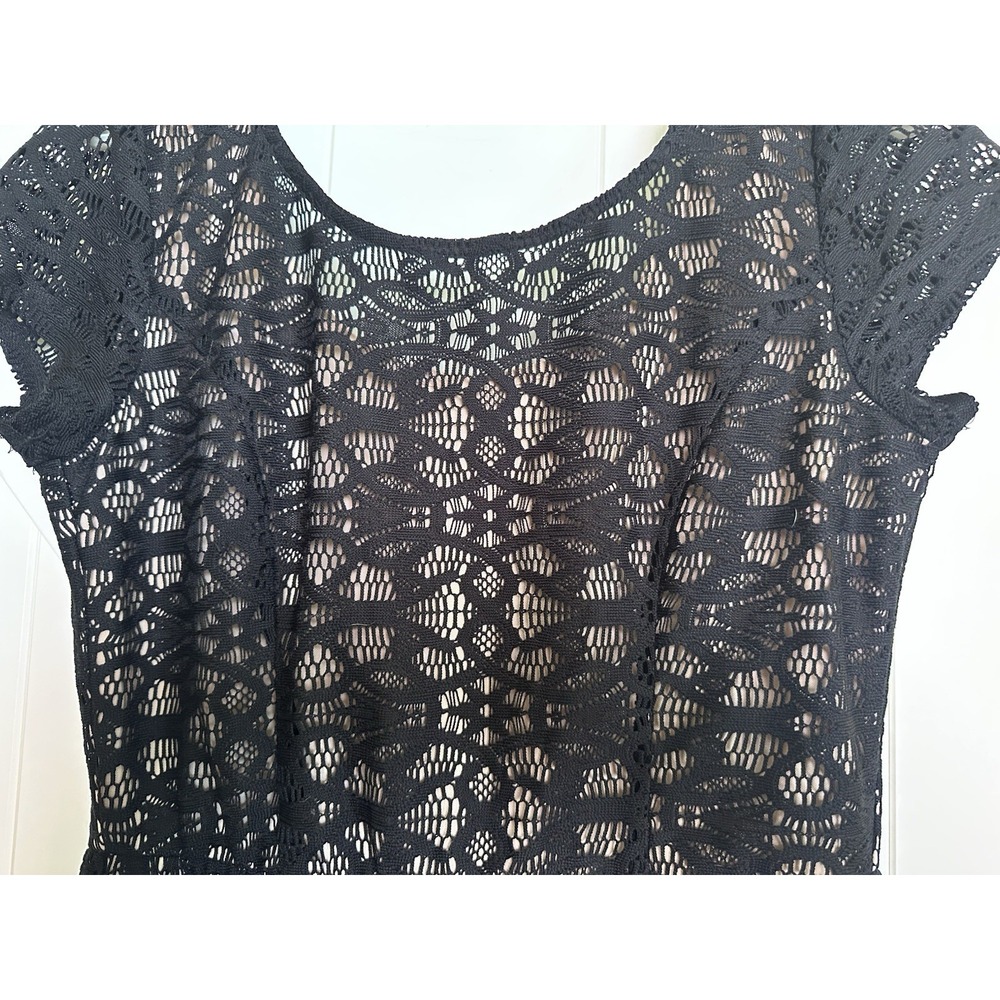 Speechless Short Cap Sleeves Black Lace Beige Lined Fit & Flare Dress Sz 13 - Picture 2 of 6